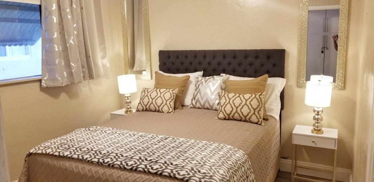 Very Glam Apartment 5 Miles From Hard Rock ฮอลลีวูด ภายนอก รูปภาพ